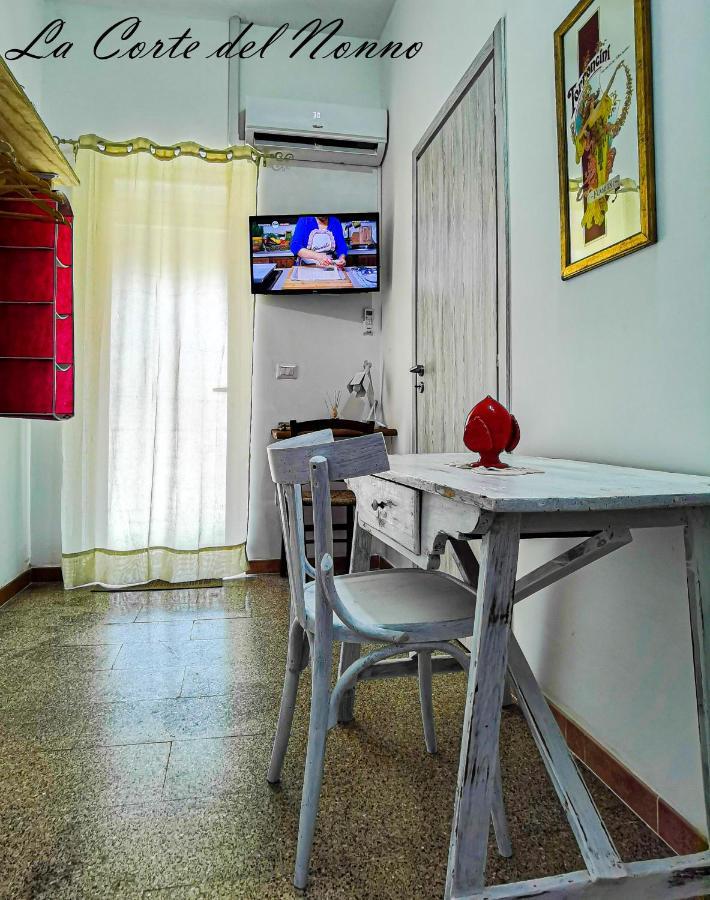 La Corte Del Nonno By Itriahomes Ceglie Messapica Exterior photo